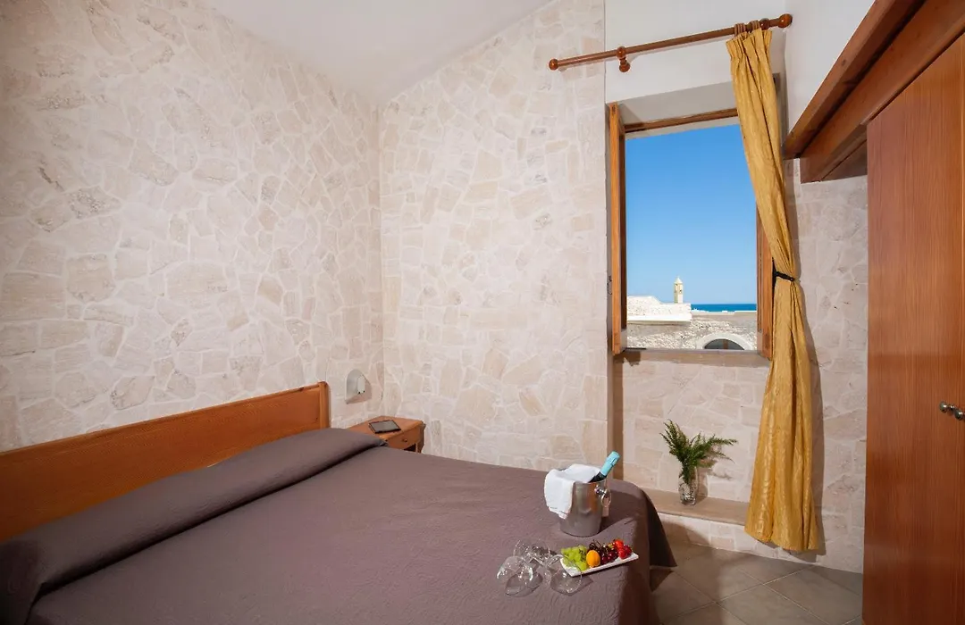 Hotel Punta San Francesco-1